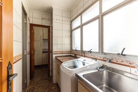 Apartamento à venda com 126m², 3 quartos e 2 vagasÁrea de Serviço