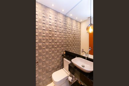 Casa à venda com 230m², 3 quartos e 4 vagasLavabo