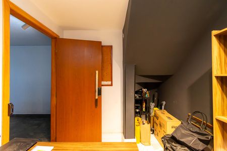Casa à venda com 230m², 3 quartos e 4 vagasEscritório