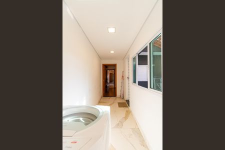 Casa à venda com 230m², 3 quartos e 4 vagasÁrea de Serviço