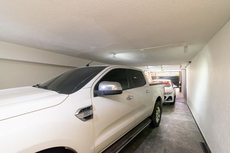 Casa à venda com 230m², 3 quartos e 4 vagasGaragem