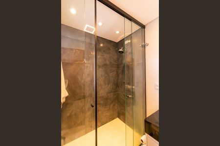 Casa à venda com 230m², 3 quartos e 4 vagasBanheiro da Suíte