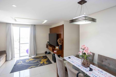 Sala de apartamento para alugar com 3 quartos, 69m² em Taboão, Diadema