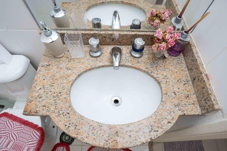 Apartamento à venda com 69m², 3 quartos e 2 vagasBanheiro Social