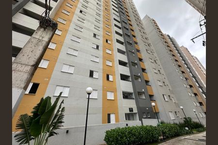 Apartamento para alugar com 72m², 3 quartos e 2 vagas Apartamento para alugar com 72m², 3 quartos e 2 vagasFachada