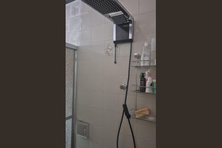 Banheiro de casa à venda com 2 quartos, 170m² em Vila Joana, Jundiaí