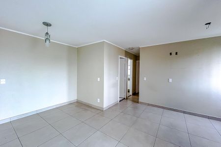 Apartamento à venda com 66m², 2 quartos e 1 vagaSala