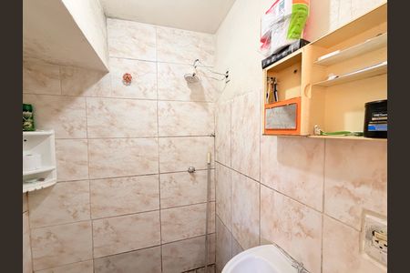 Casa à venda com 212m², 3 quartos e 2 vagasBanheiro - Casa 2