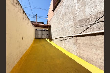 Casa à venda com 212m², 3 quartos e 2 vagasQuintal e Garagem