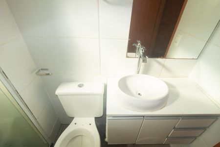 Apartamento para alugar com 48m², 2 quartos e 1 vaga Apartamento para alugar com 48m², 2 quartos e 1 vagaBanheiro