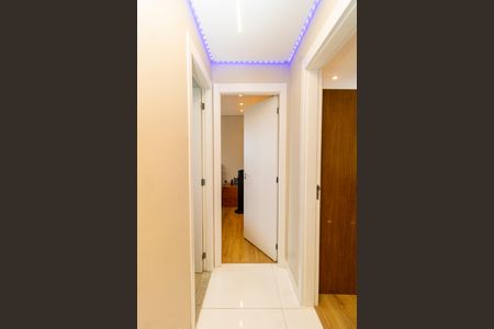 Apartamento à venda com 42m², 2 quartos e 1 vaga Apartamento à venda com 42m², 2 quartos e 1 vagaCorredor - Quartos