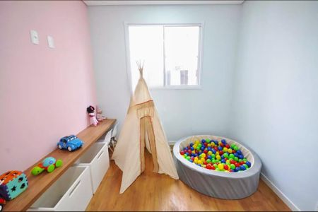 Apartamento à venda com 42m², 2 quartos e 1 vaga Apartamento à venda com 42m², 2 quartos e 1 vagaÁrea comum - Brinquedoteca