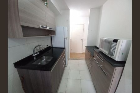 Apartamento para alugar com 2 quartos, 68m² em Parque Reboucas, São Paulo