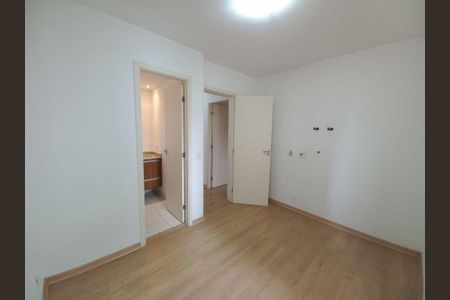 Apartamento para alugar com 2 quartos, 68m² em Parque Reboucas, São Paulo