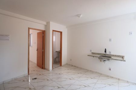 Sala/Cozinha de apartamento para alugar com 2 quartos, 37m² em Vila Carrão, São Paulo