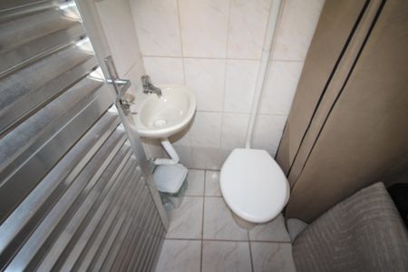 Casa à venda com 120m², 2 quartos e 2 vagasÁrea de Serviço 2