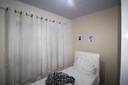 Casa à venda com 120m², 2 quartos e 2 vagasQuarto 2
