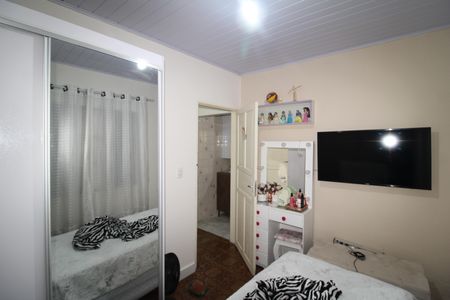 Casa à venda com 120m², 2 quartos e 2 vagasQuarto 2