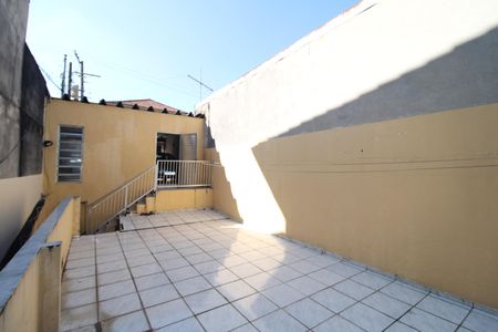 Casa à venda com 120m², 2 quartos e 2 vagasQuintal