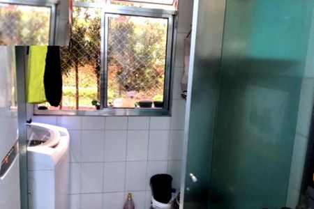 AREA DE SERVIÇO de apartamento à venda com 2 quartos, 55m² em Veloso, Osasco