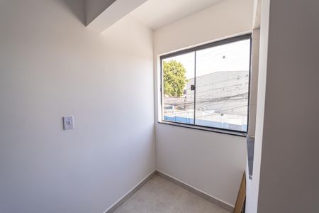Apartamento para alugar com 30m², 1 quarto e sem vaga Apartamento para alugar com 30m², 1 quarto e sem vagaSala/Cozinha e Área de Serviço