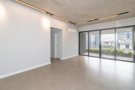 Apartamento para alugar com 143m², 3 quartos e 2 vagas Apartamento para alugar com 143m², 3 quartos e 2 vagasSala