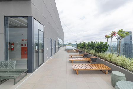 Apartamento para alugar com 143m², 3 quartos e 2 vagas Apartamento para alugar com 143m², 3 quartos e 2 vagasÁrea comum - Rooftop