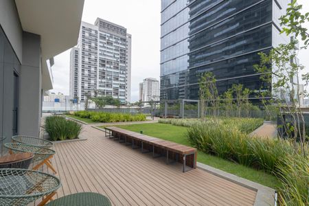 Apartamento para alugar com 143m², 3 quartos e 2 vagas Apartamento para alugar com 143m², 3 quartos e 2 vagasÁrea comum - Lounge externo