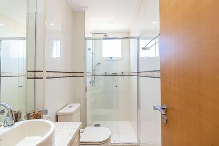 Apartamento à venda com 148m², 3 quartos e 3 vagasBanheiro 3