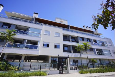 Apartamento para alugar com 65m², 2 quartos e 1 vagaFachada