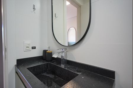 Apartamento para alugar com 65m², 2 quartos e 1 vagaBanheiro Corredor