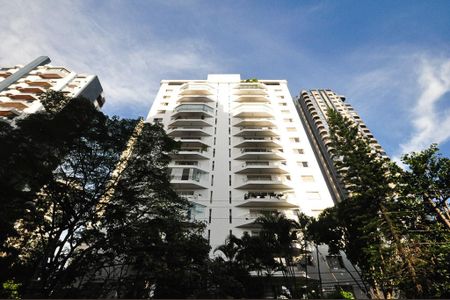 Apartamento à venda com 209m², 4 quartos e 4 vagasFachada