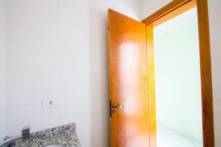 Apartamento à venda com 65m², 3 quartos e 2 vagasBanheiro do quarto 1