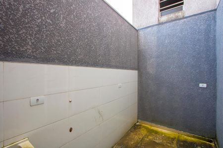 Apartamento à venda com 57m², 2 quartos e 1 vagaÁrea de serviço