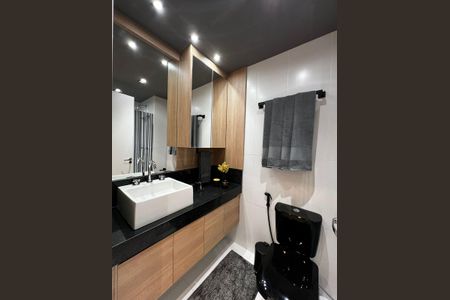 Apartamento para alugar com 35m², 1 quarto e 1 vaga Apartamento para alugar com 35m², 1 quarto e 1 vagaBanheiro