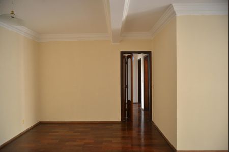 Sala de apartamento para alugar com 3 quartos, 114m² em Vila Eldizia, Santo André