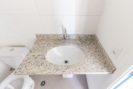 Apartamento à venda com 38m², 2 quartos e sem vaga Apartamento à venda com 38m², 2 quartos e sem vagaBanheiro