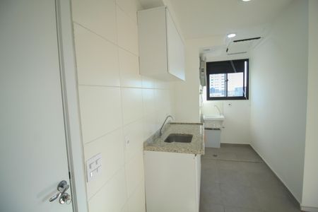 Apartamento para alugar com 38m², 2 quartos e sem vaga Apartamento para alugar com 38m², 2 quartos e sem vagaCozinha/Área de serviço