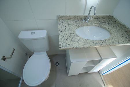 Apartamento para alugar com 38m², 2 quartos e sem vaga Apartamento para alugar com 38m², 2 quartos e sem vagaBanheiro