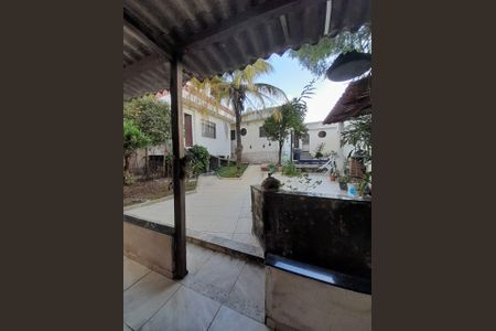 Casa à venda com 359m², 4 quartos e 3 vagasÁrea externa