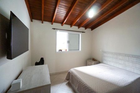 Casa à venda com 225m², 4 quartos e 3 vagasSuíte 02