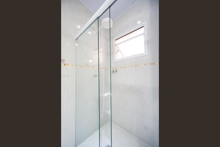 Casa à venda com 225m², 4 quartos e 3 vagasBanheiro social