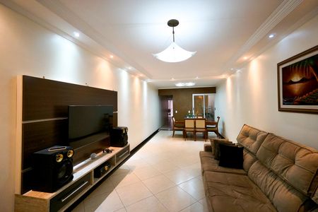 Sala de casa à venda com 4 quartos, 225m² em Vila Matilde, São Paulo