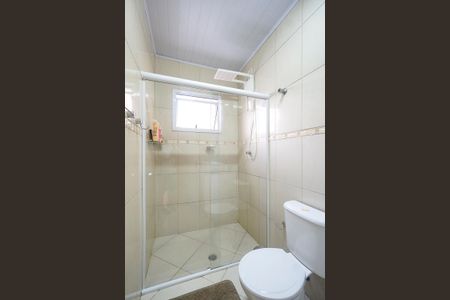 Casa à venda com 225m², 4 quartos e 3 vagasBanheiro da suíte 01