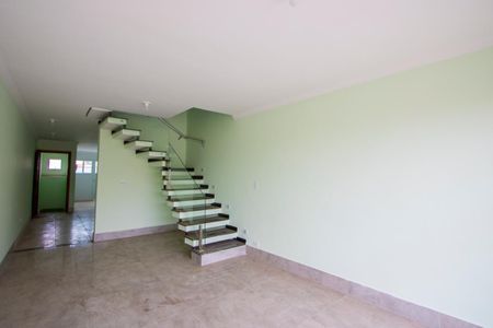 Sala de casa à venda com 3 quartos, 138m² em Vila Humaita, Santo André