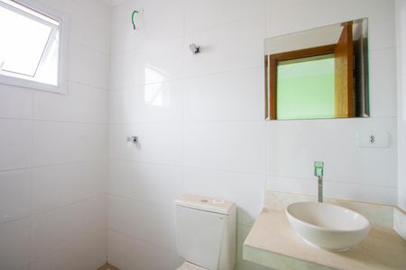 Casa à venda com 139m², 3 quartos e 4 vagasBanheiro do quarto 1