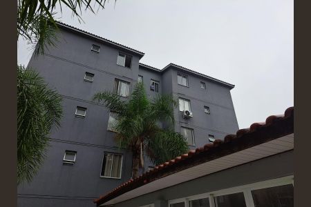 Apartamento à venda com 43m², 2 quartos e 1 vagaAdesivo na Janela