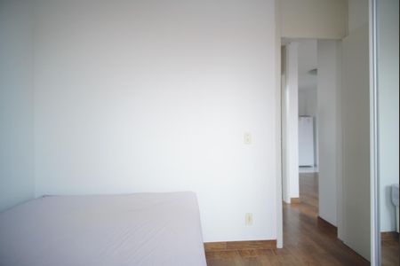 Apartamento à venda com 43m², 2 quartos e 1 vagaQuarto 2