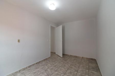 Casa 1 - Quarto 1 de casa à venda com 5 quartos, 320m² em Jardim Artur Alvim, São Paulo