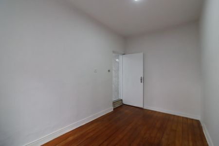Casa à venda com 320m², 5 quartos e 4 vagasCasa 1 - Quarto 2